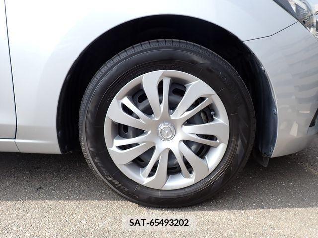 Mazda DEMIO 2019-04 334801-24