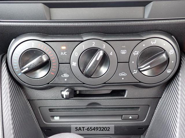 Mazda DEMIO 2019-04 334801-12