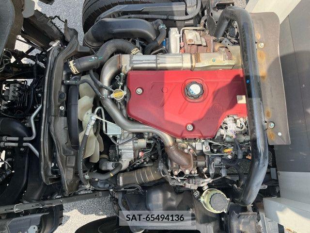 Hino DUTRO 2017-04 345053-22