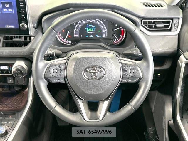 Toyota RAV4 2021-09 366977-11