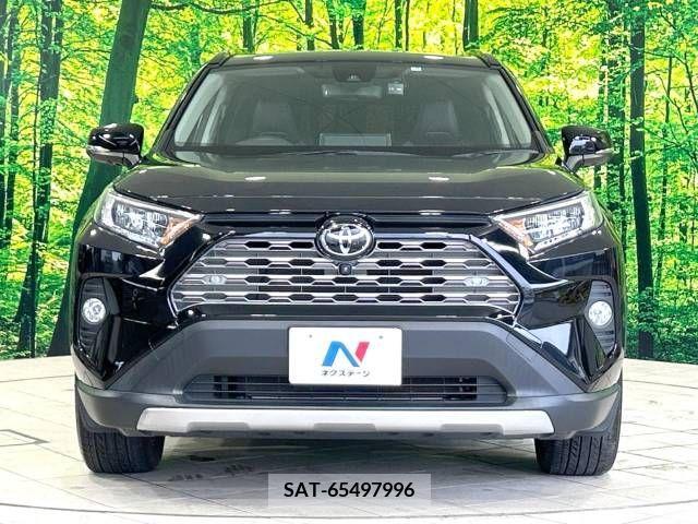 Toyota RAV4 2021-09 366977-14