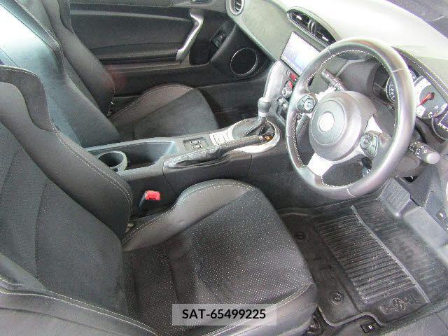 Toyota 86 2021-02 395466-3