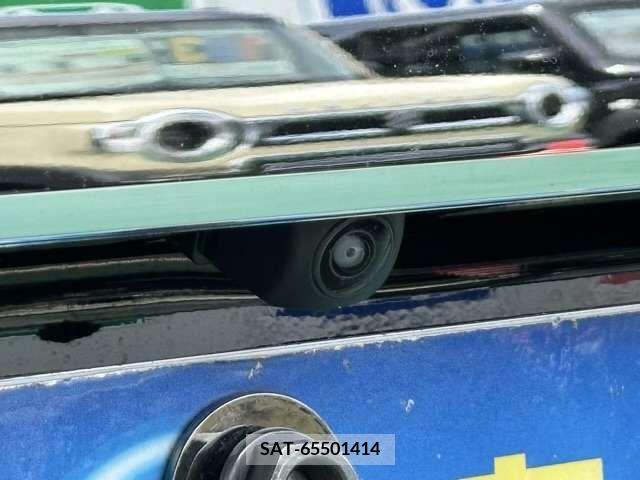 Honda N BOX CUSTOM 2023-05 379245-10