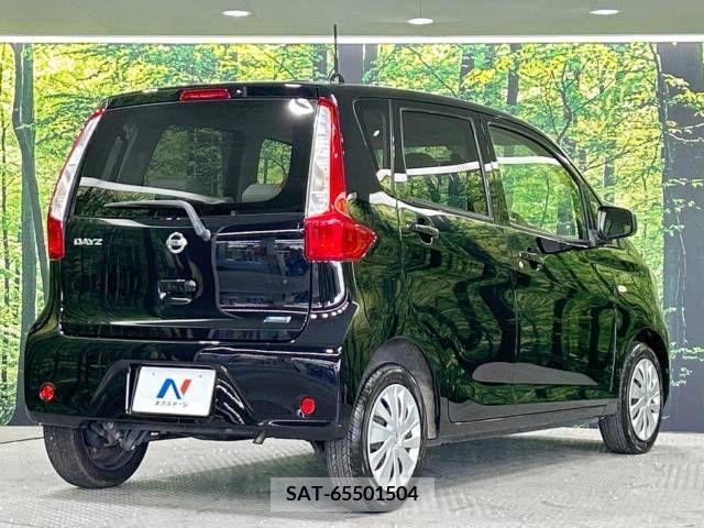 Nissan DAYZ 2015-07 353371-17