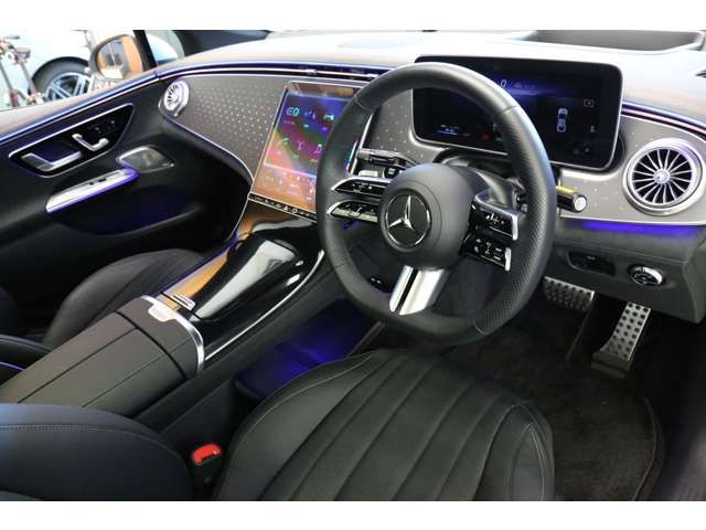 Mercedes Benz EQE 2022-11 15820-10