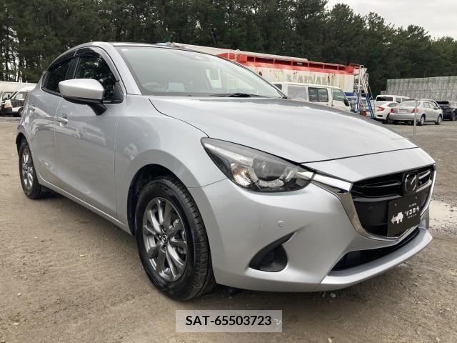 Mazda DEMIO 2018-03 267556-0