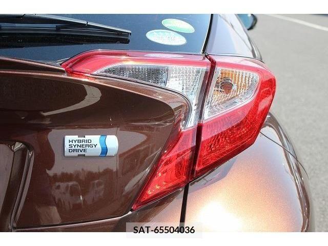 Toyota C-HR 2017-02 225153-11