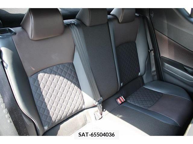 Toyota C-HR 2017-02 225153-13