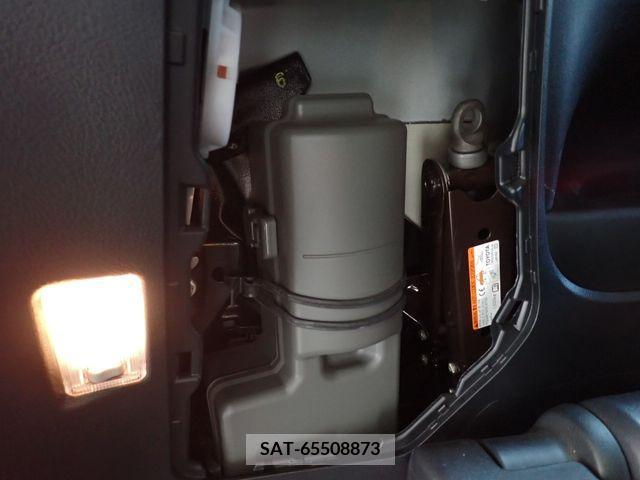 Toyota VELLFIRE 2016-12 349384-20