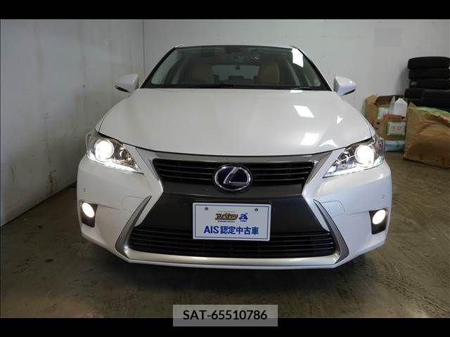 Lexus CT 2015-06 275176-4