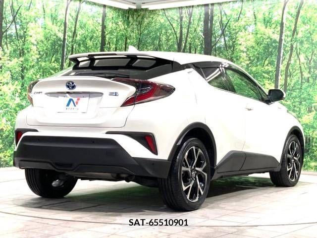 Toyota C-HR 2017-03 216784-17
