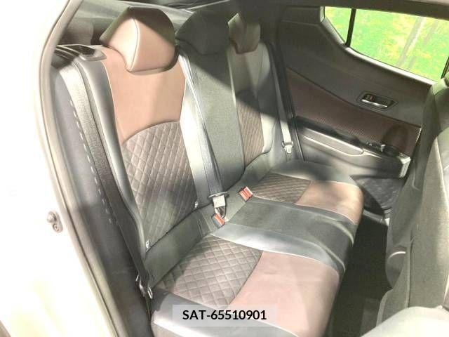 Toyota C-HR 2017-03 216784-9