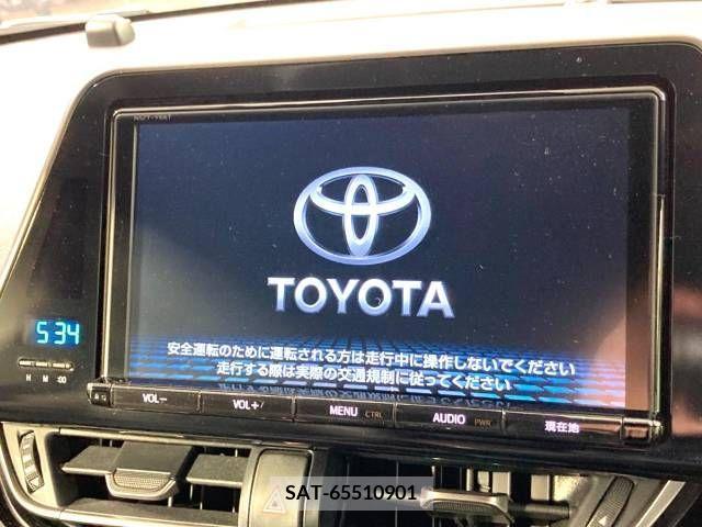 Toyota C-HR 2017-03 216784-2
