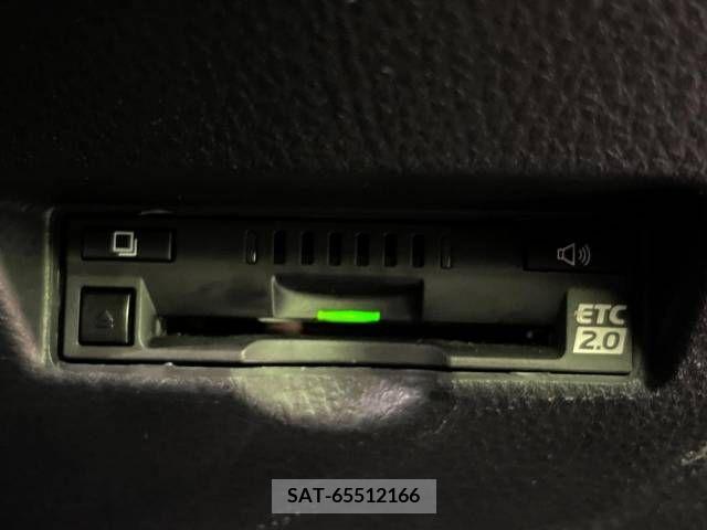 Toyota C-HR 2018-02 357834-8