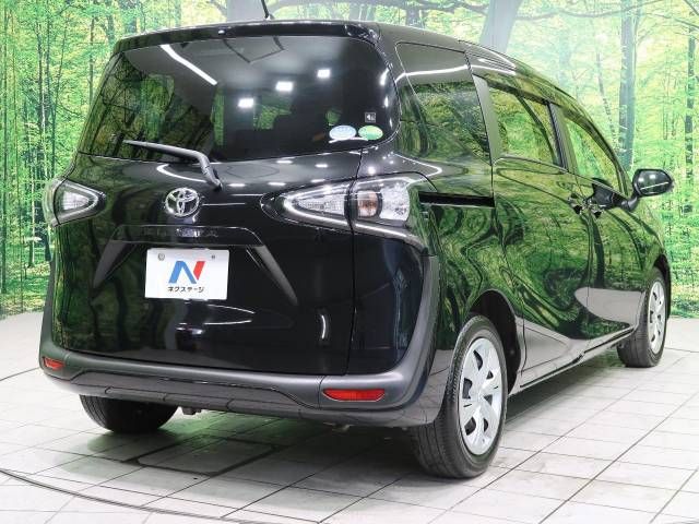 Toyota SIENTA 2021-03 183815-17