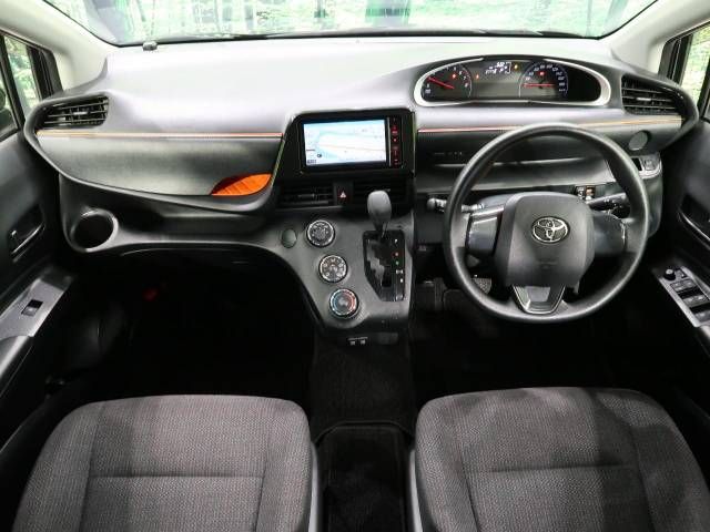 Toyota SIENTA 2021-03 183815-1