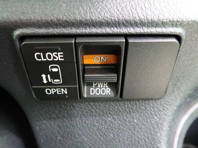 Toyota SIENTA 2021-03 183815-4