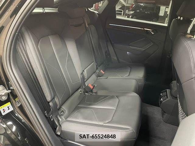 Audi Q3 2021-08 292782-8