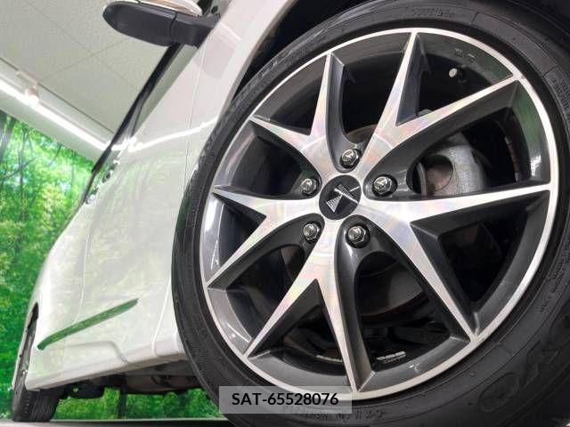 Toyota ESQUIRE 2017-09 297191-14