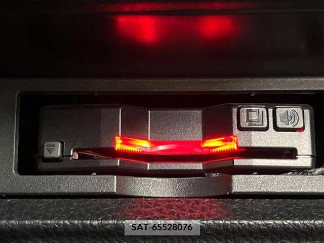 Toyota ESQUIRE 2017-09 297191-6