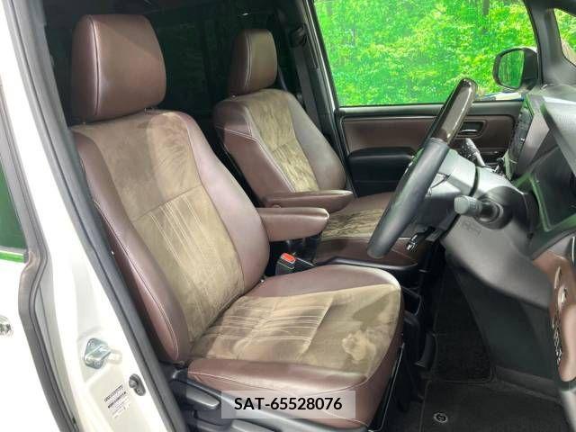 Toyota ESQUIRE 2017-09 297191-8