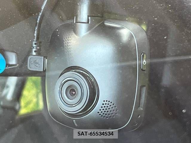 Nissan JUKE 2019-04 345671-7