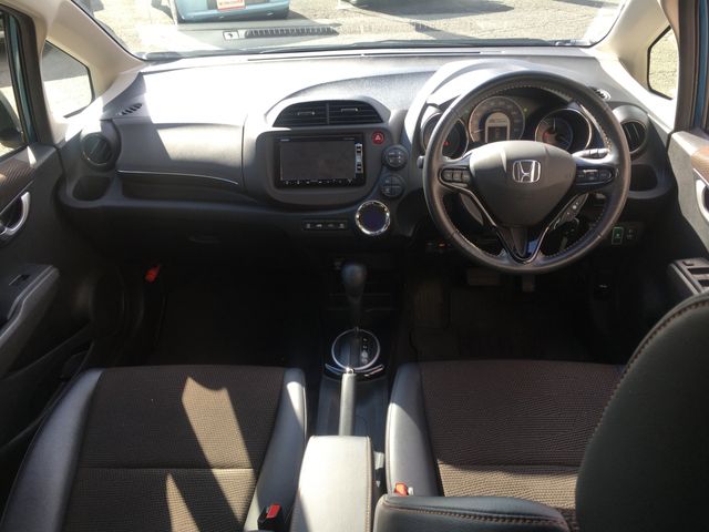 Honda FIT SHUTTLE HYBRID 2013-06 28476-5