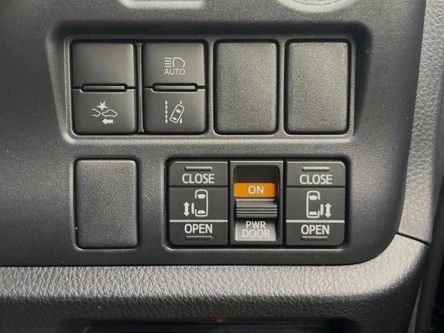 Toyota VOXY 2020-11 9967-6