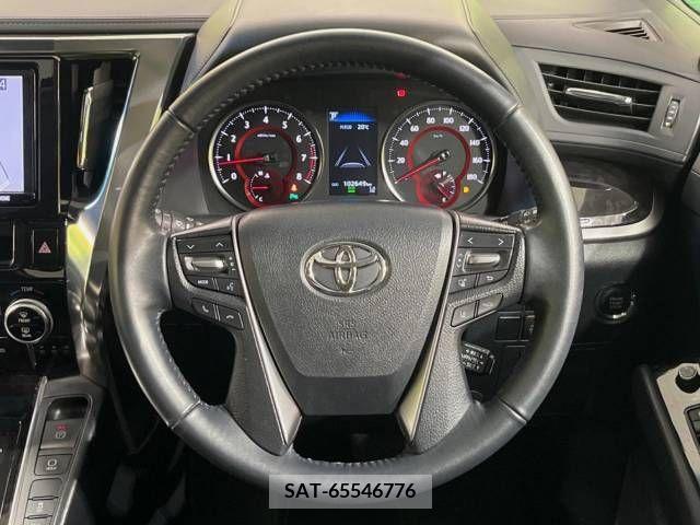 Toyota VELLFIRE 2018-11 332328-12