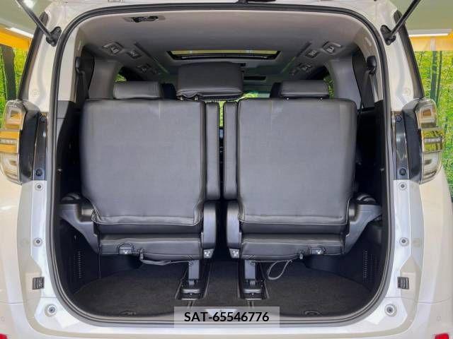 Toyota VELLFIRE 2018-11 332328-11
