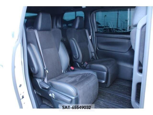Toyota ALPHARD HYBRID 2020-06 300499-13