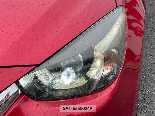 Mazda DEMIO 2016-11 301953-11