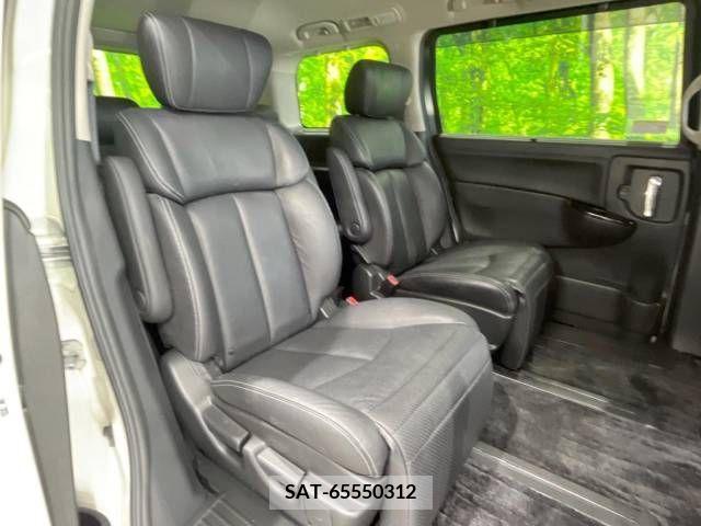 Nissan ELGRAND 2013-07 359711-9