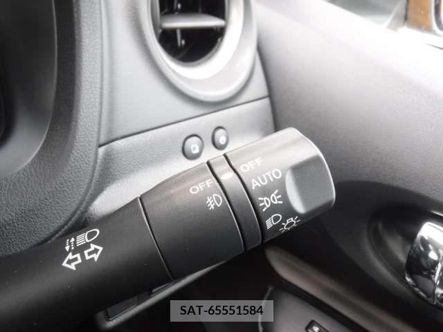 Nissan NOTE 2019-03 329547-7