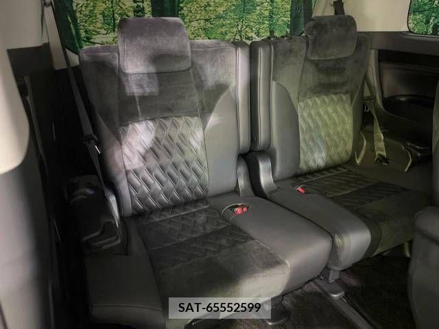 Toyota VELLFIRE 2016-05 369857-11