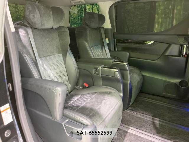 Toyota VELLFIRE 2016-05 369857-10