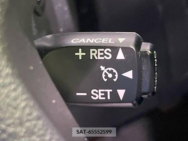 Toyota VELLFIRE 2016-05 369857-7