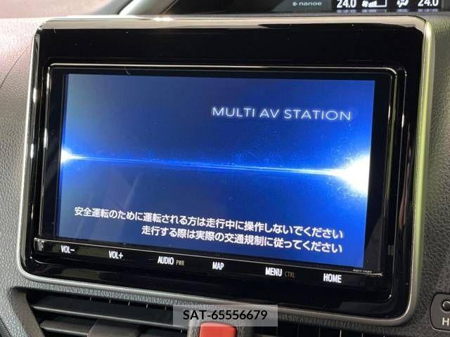 Toyota VOXY 2021-02 213354-4