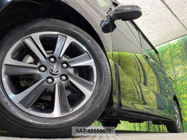 Toyota VOXY 2021-02 213354-15