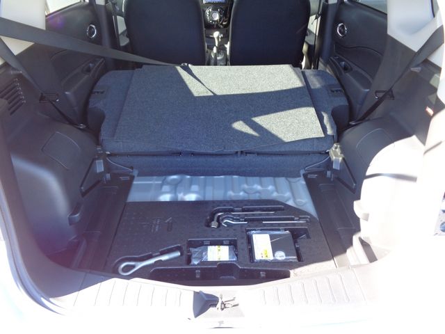 Nissan NOTE 2018-08 27725-18