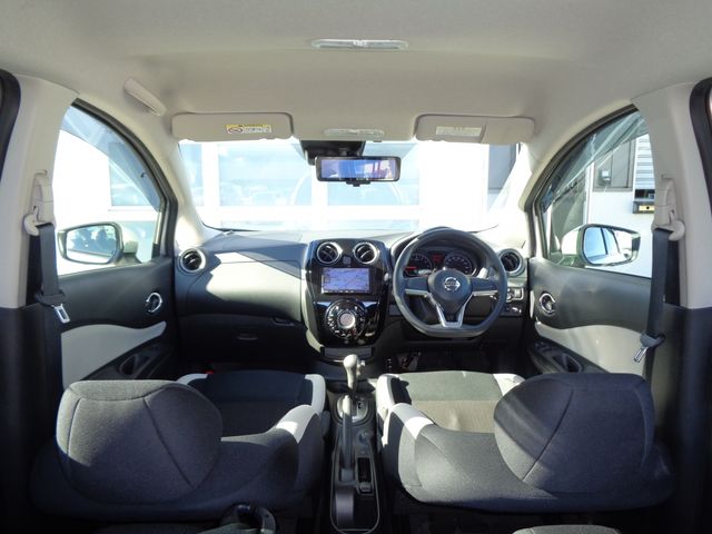 Nissan NOTE 2018-08 27725-19