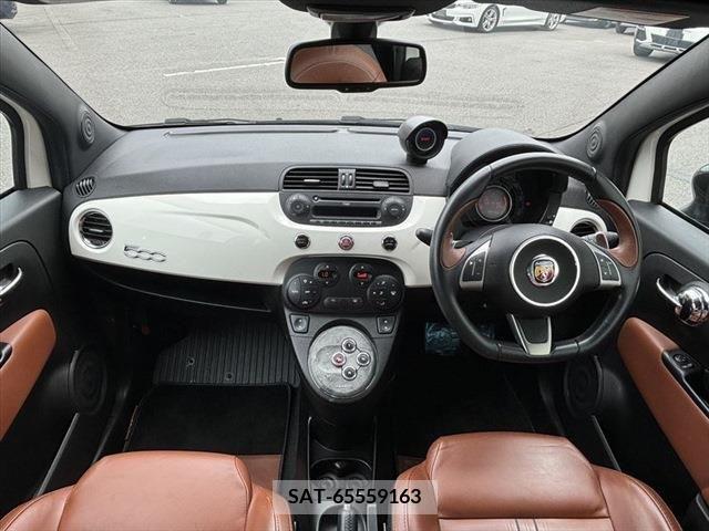 Abarth 595 2014-09 323174-1