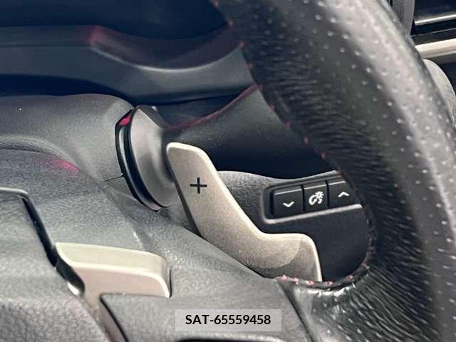 Lexus IS 2017-02 300011-4