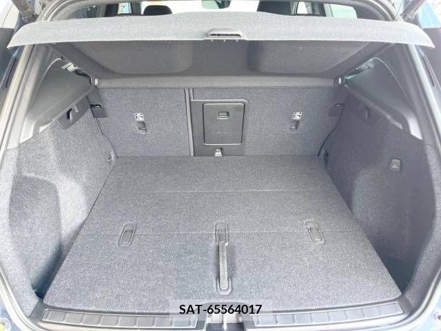 Volvo XC40 2022-06 370251-12