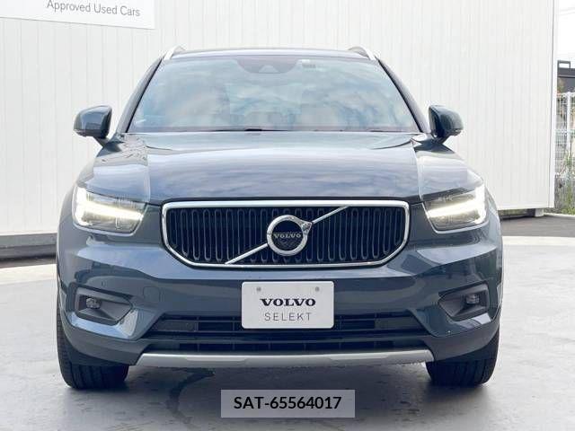 Volvo XC40 2022-06 370251-16