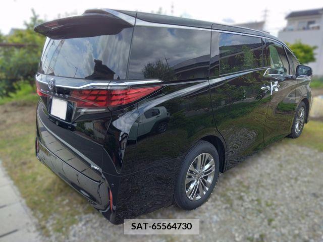 Toyota ALPHARD HYBRID 2023-08 262021-2