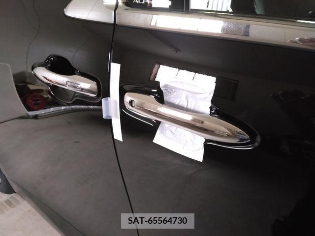 Toyota ALPHARD HYBRID 2023-08 262021-4