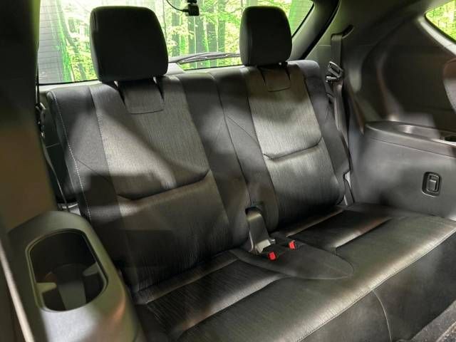 Mazda CX-8 2018-06 16672-10