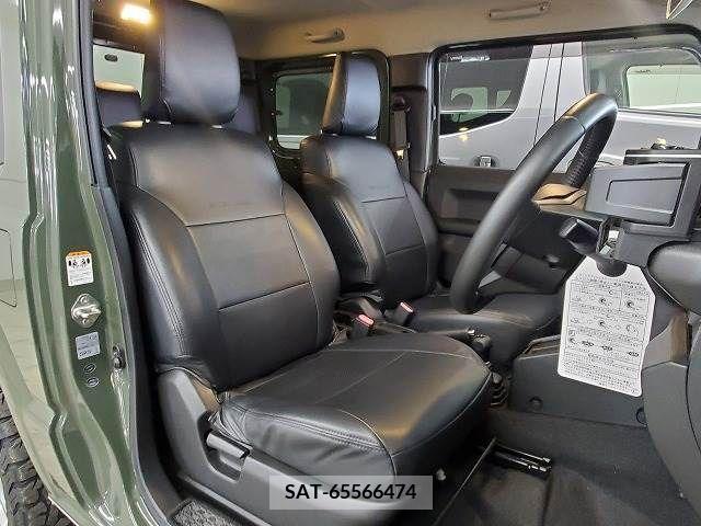 Suzuki JIMNY 2018-08 306170-4
