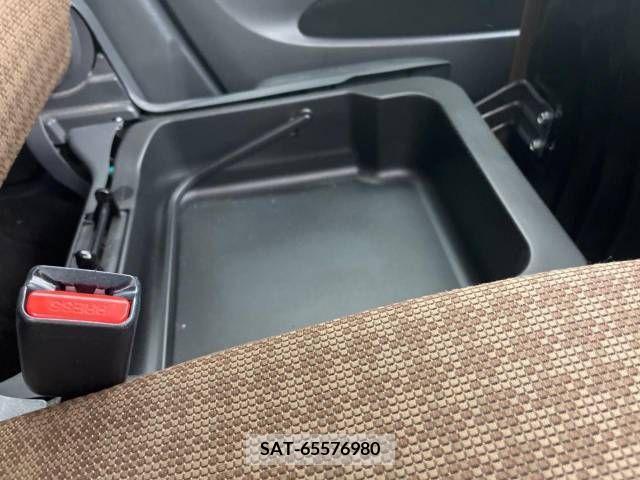Nissan MOCO 2013-07 388617-7